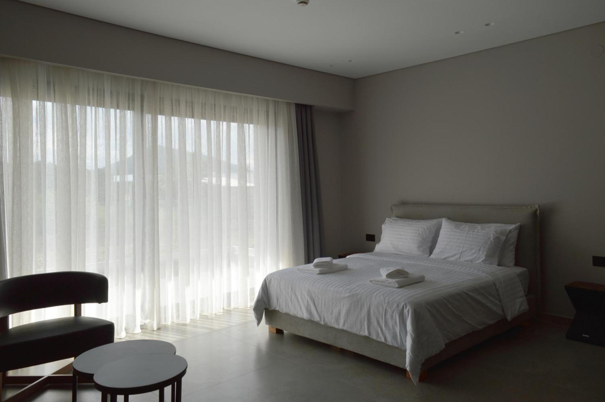Apartment οίκοι-πολυτελείς και μεζονέτες *