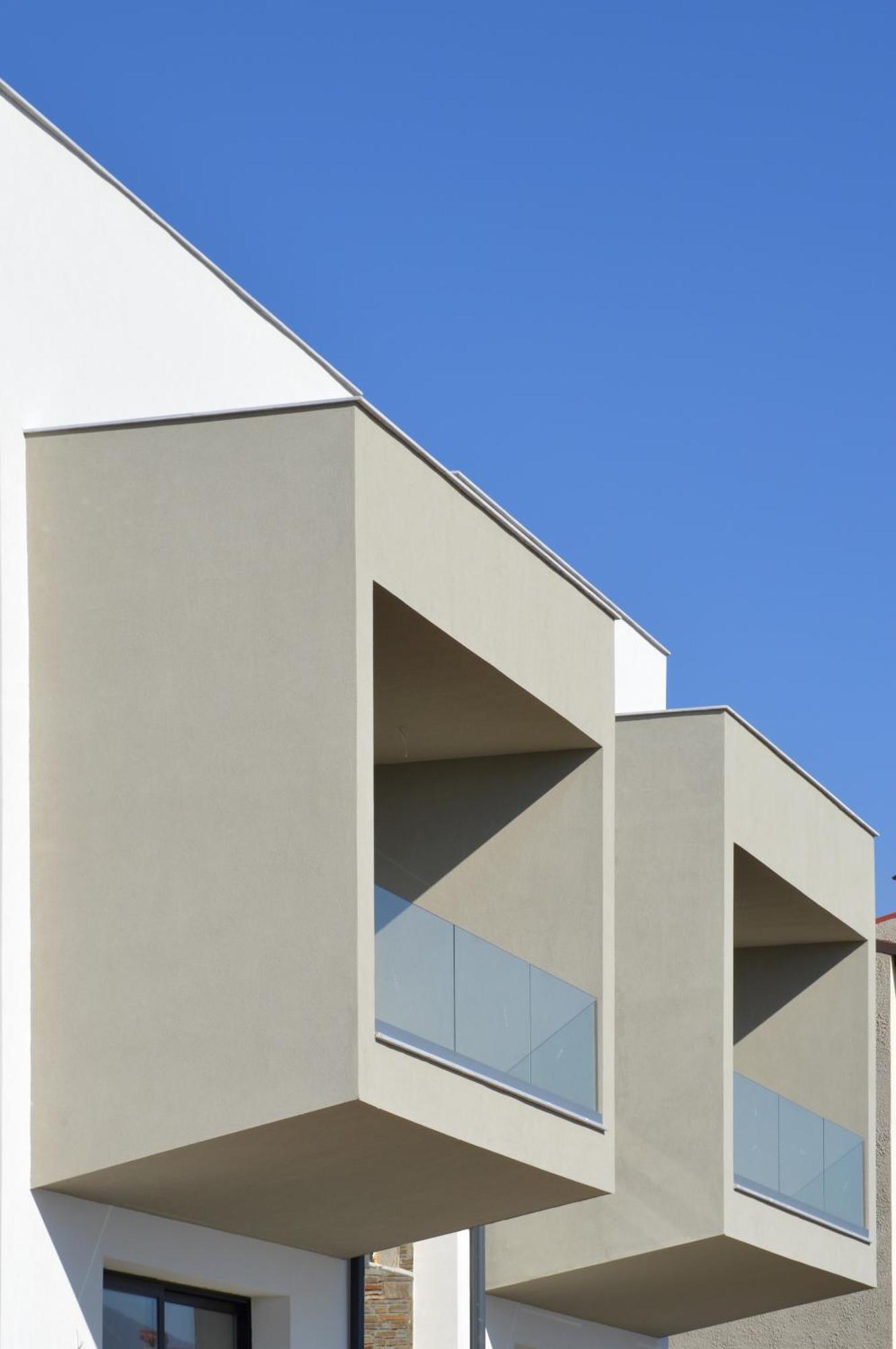 Apartment οίκοι-πολυτελείς και μεζονέτες *